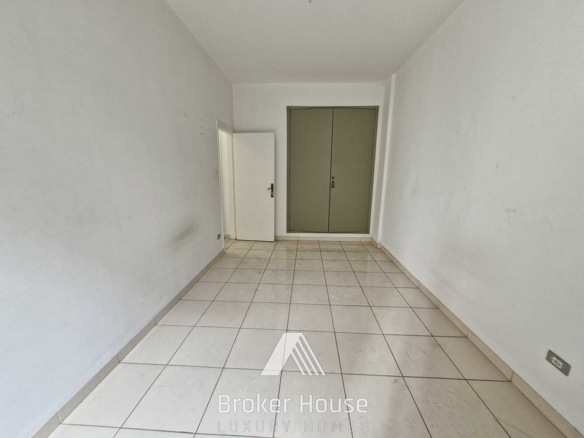 Apartamento à venda com 2 quartos, 90m² - Foto 19