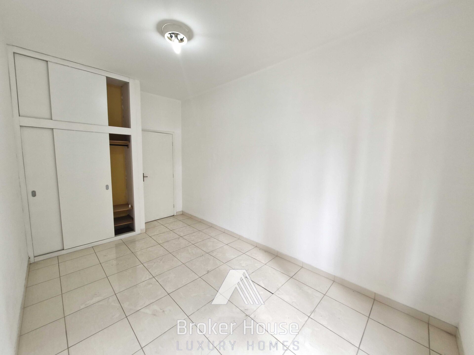 Apartamento à venda com 2 quartos, 90m² - Foto 15