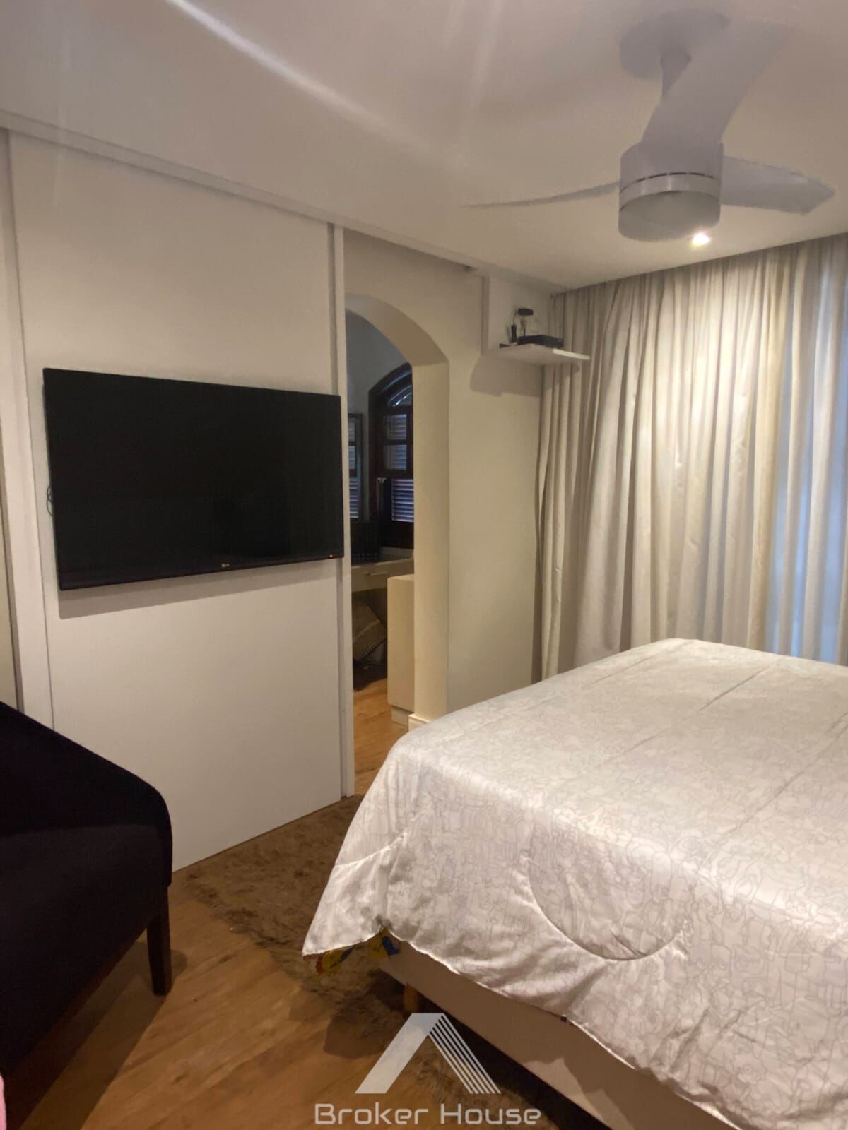 Casa à venda com 3 quartos, 102m² - Foto 17