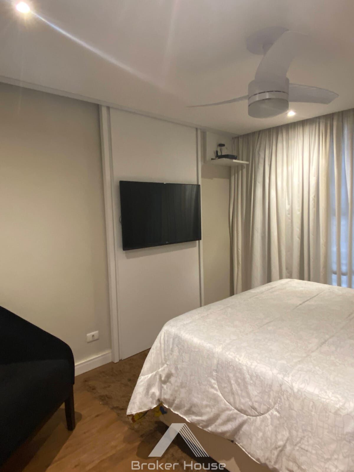 Casa à venda com 3 quartos, 102m² - Foto 15