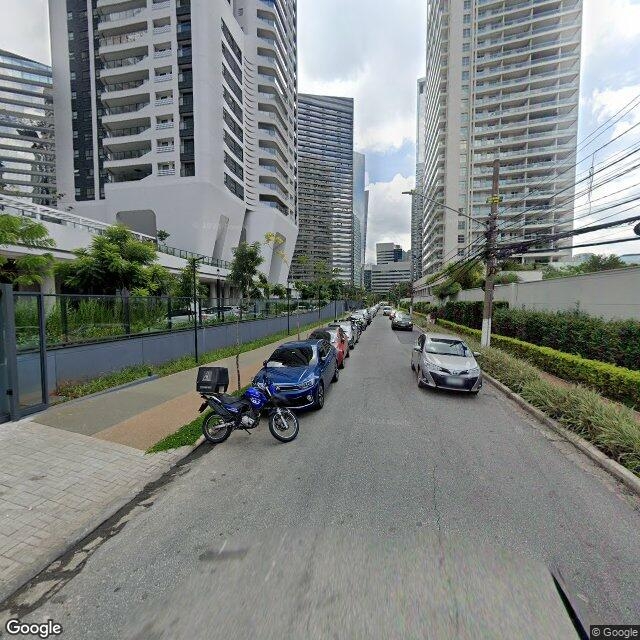 Imagem estática do "Street View" da localização