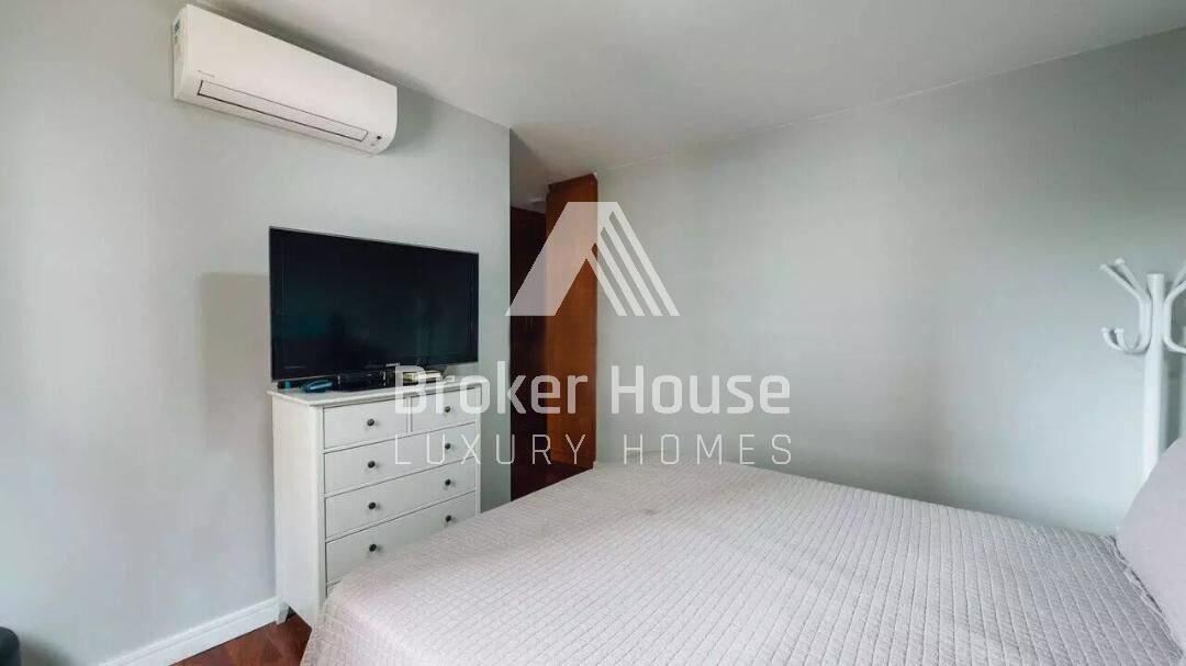 Apartamento à venda com 4 quartos, 209m² - Foto 12