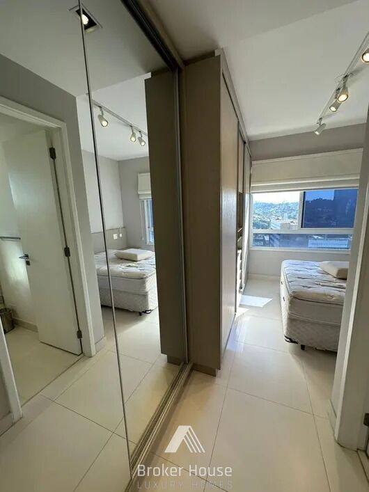 Apartamento à venda com 2 quartos, 69m² - Foto 11