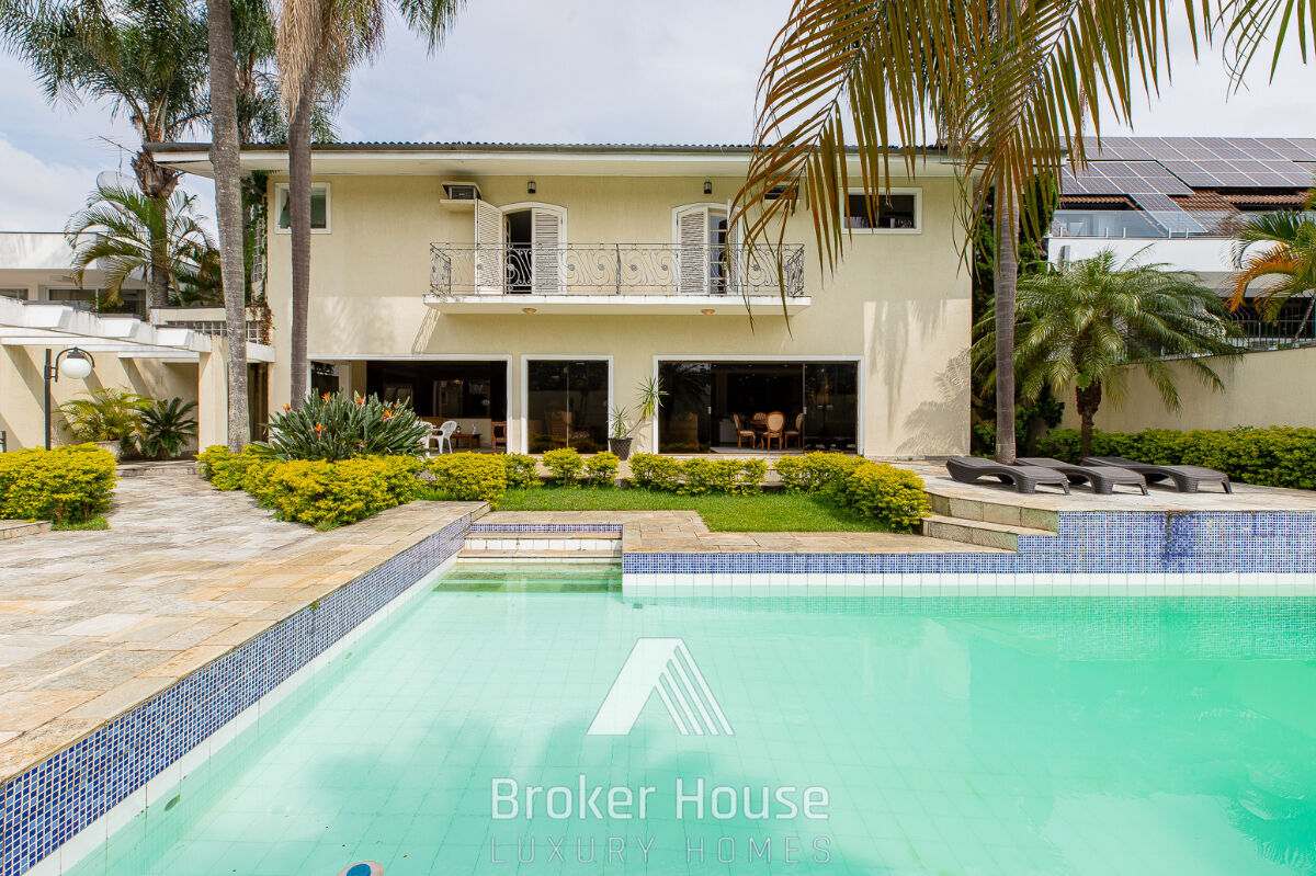 Casa, 4 quartos, 830 m² - Foto 1