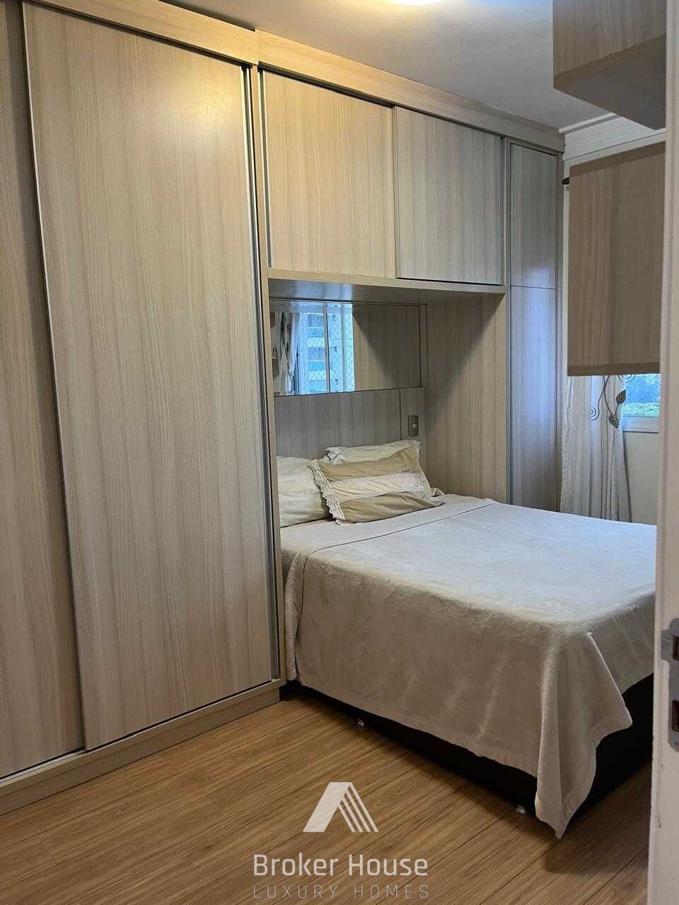 Apartamento para alugar com 2 quartos, 98m² - Foto 8