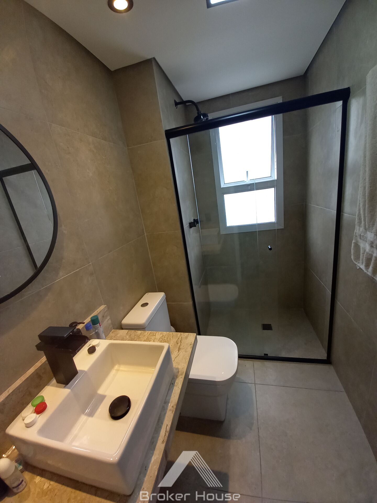 Apartamento à venda com 3 quartos, 106m² - Foto 23