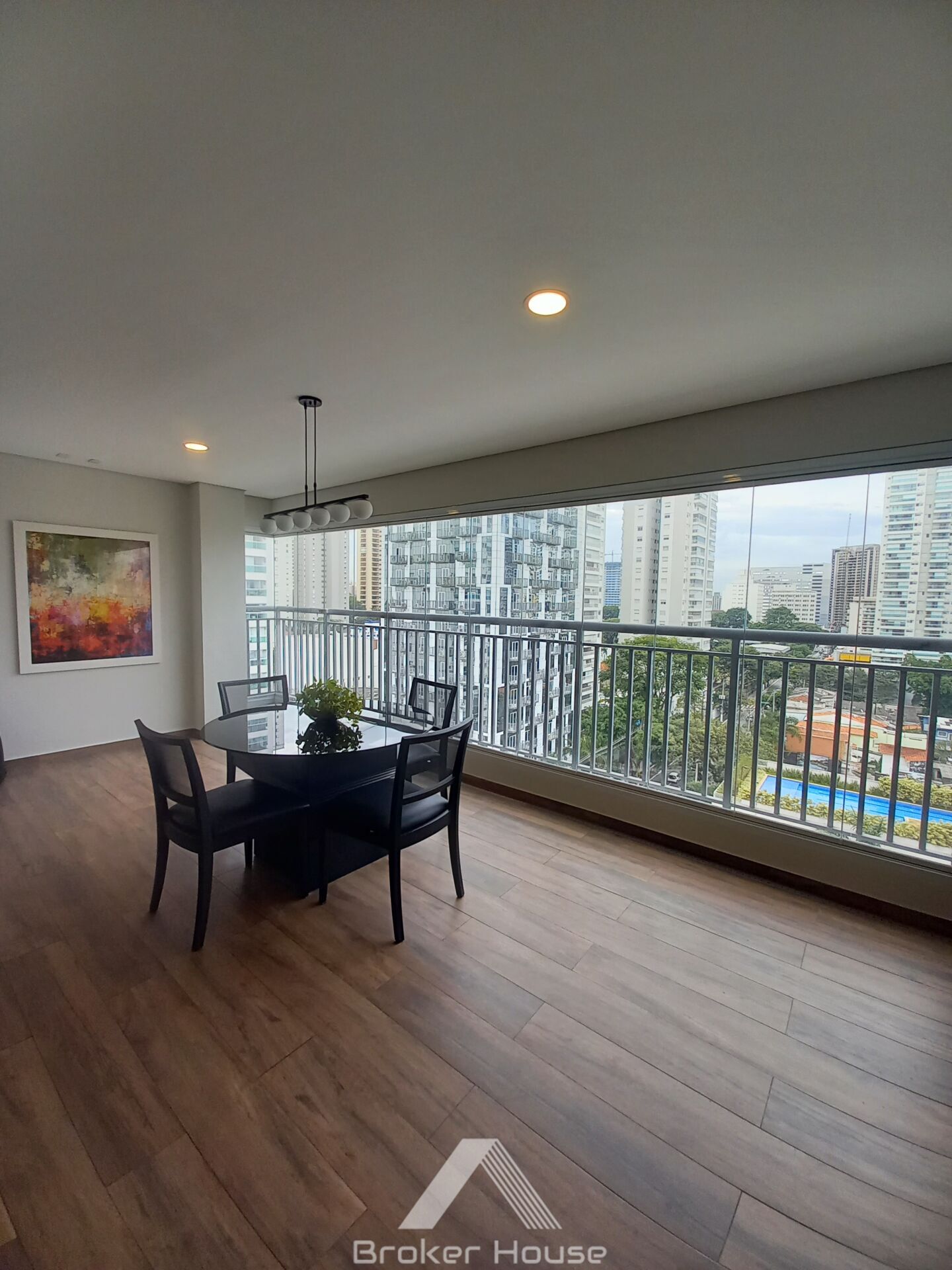 Apartamento à venda com 3 quartos, 106m² - Foto 5