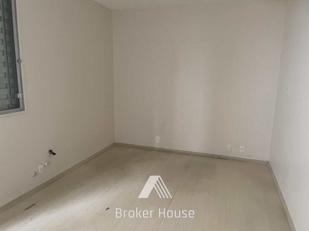 Apartamento à venda com 3 quartos, 134m² - Foto 18