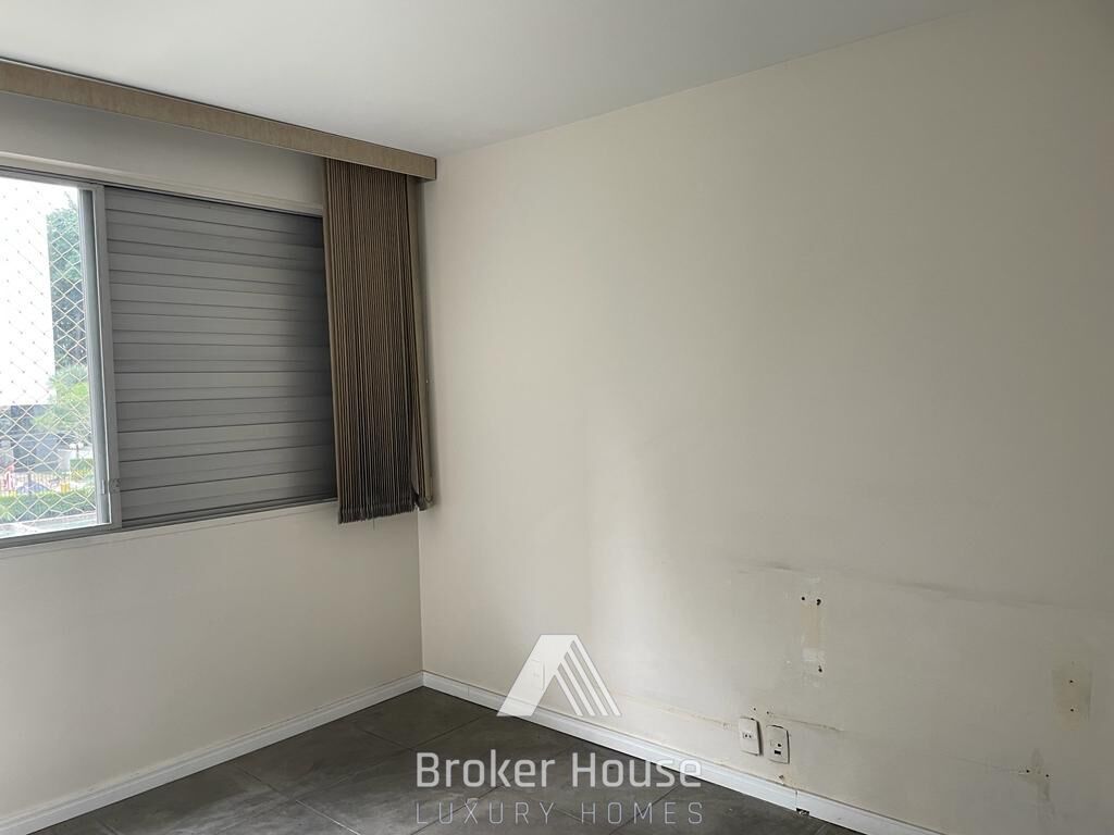 Apartamento à venda com 3 quartos, 134m² - Foto 17