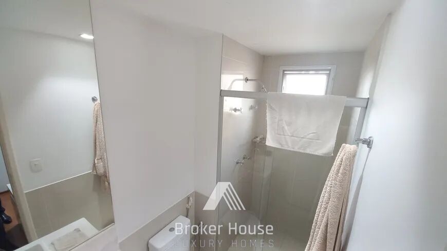 Apartamento à venda com 3 quartos, 205m² - Foto 18