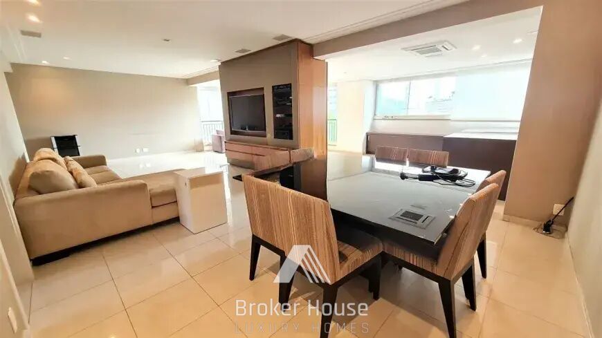 Apartamento à venda com 3 quartos, 205m² - Foto 10