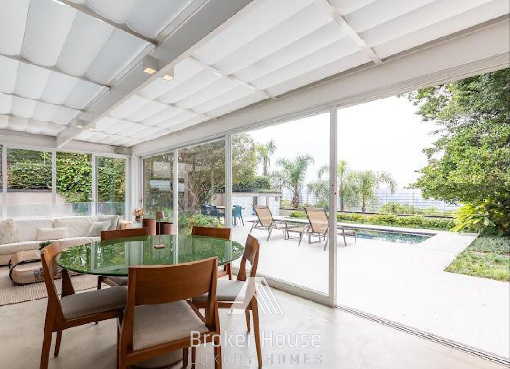 Casa à venda com 3 quartos, 608m² - Foto 12