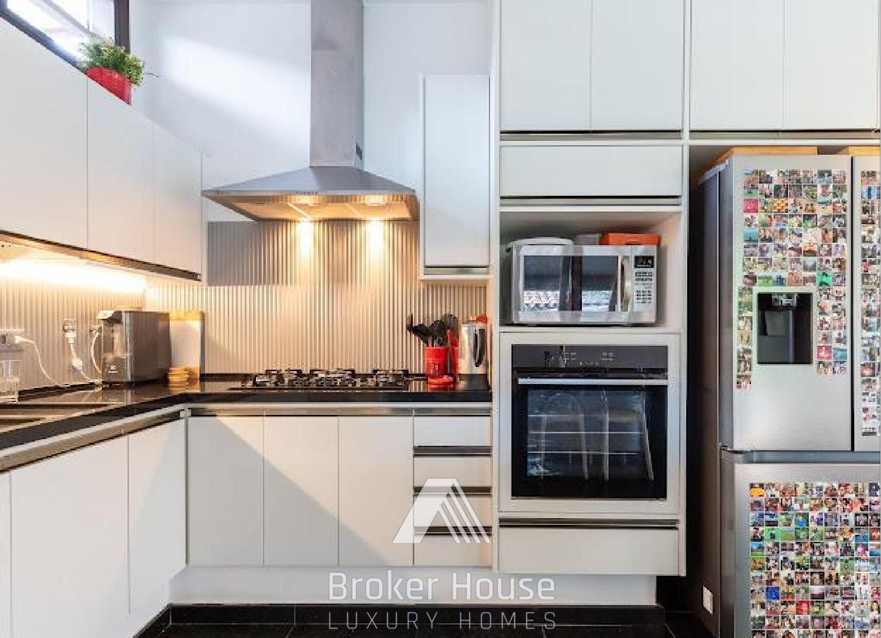 Casa à venda com 3 quartos, 608m² - Foto 25