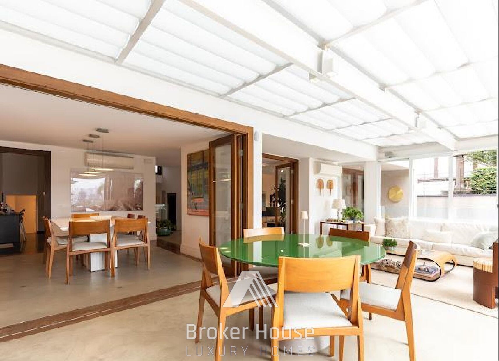 Casa à venda com 3 quartos, 608m² - Foto 11