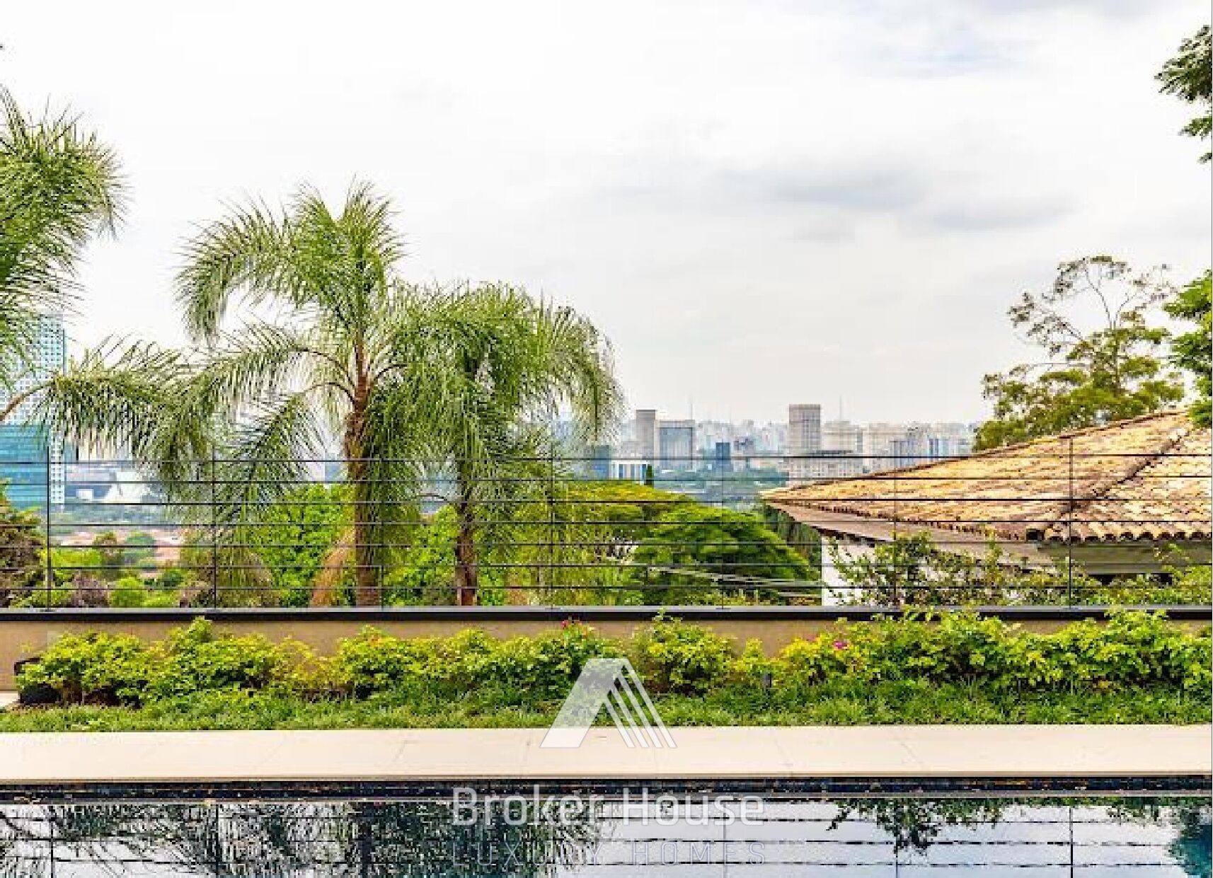 Casa à venda com 3 quartos, 608m² - Foto 4