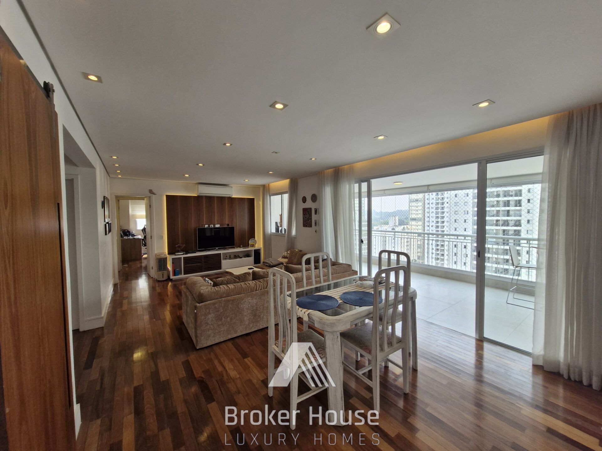 Apartamento, 3 quartos, 135 m² - Foto 11