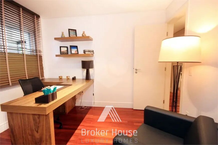 Apartamento à venda com 4 quartos, 208m² - Foto 21