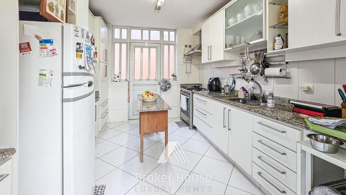 Casa, 4 quartos, 350 m² - Foto 9