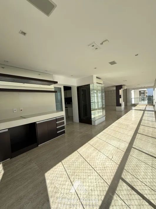 Apartamento à venda com 4 quartos, 288m² - Foto 5