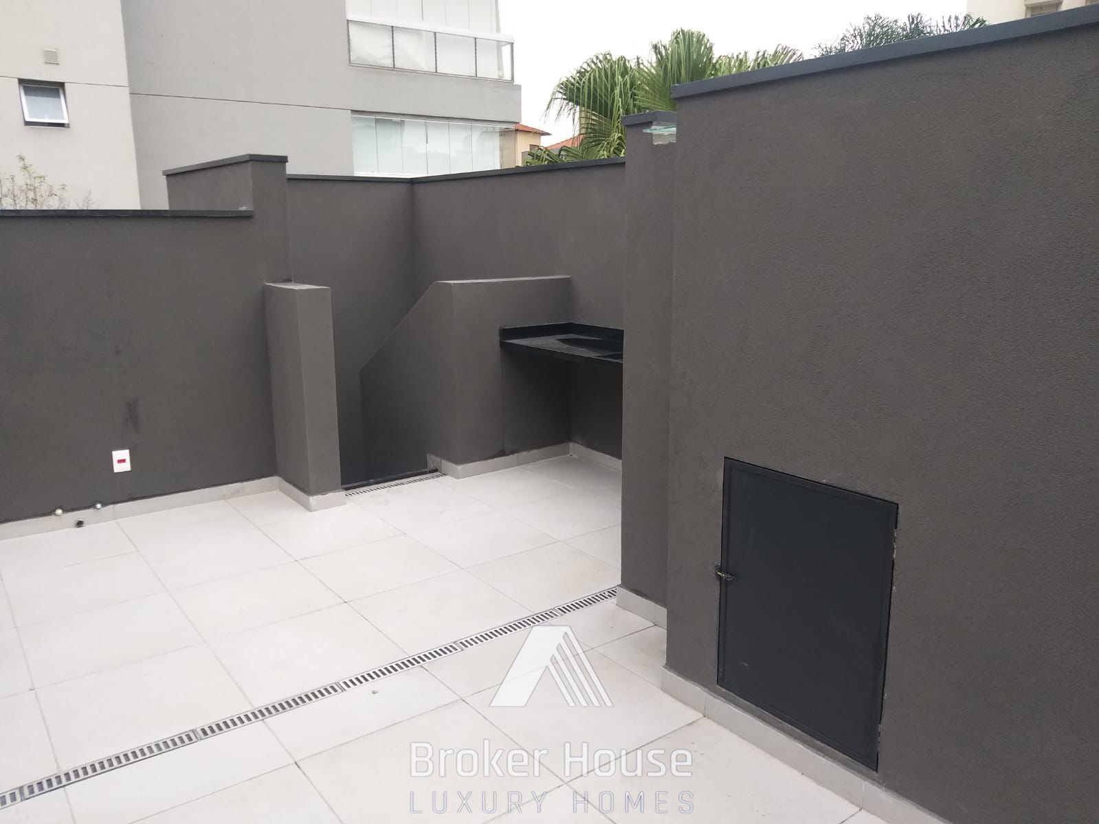 Casa de Condomínio à venda com 2 quartos, 150m² - Foto 2