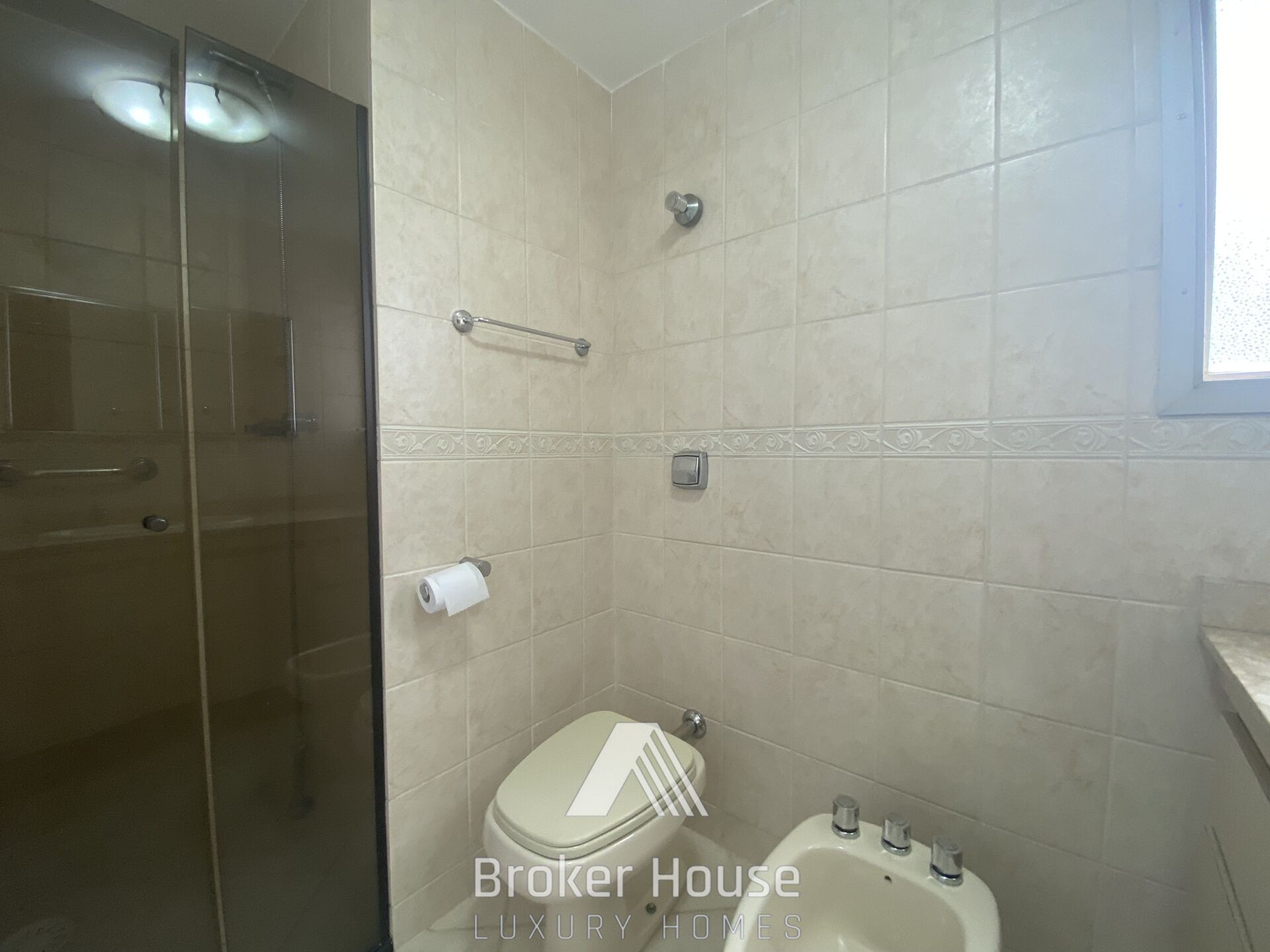 Apartamento à venda com 3 quartos, 118m² - Foto 17