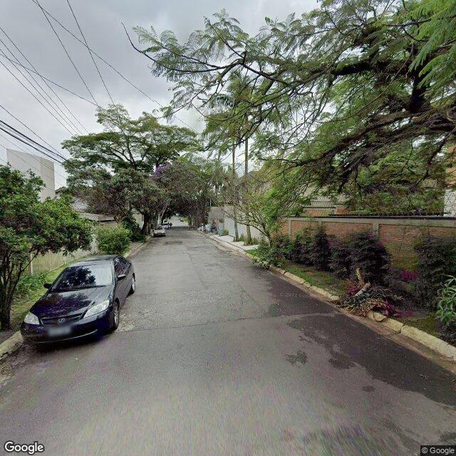 Imagem estática do "Street View" da localização