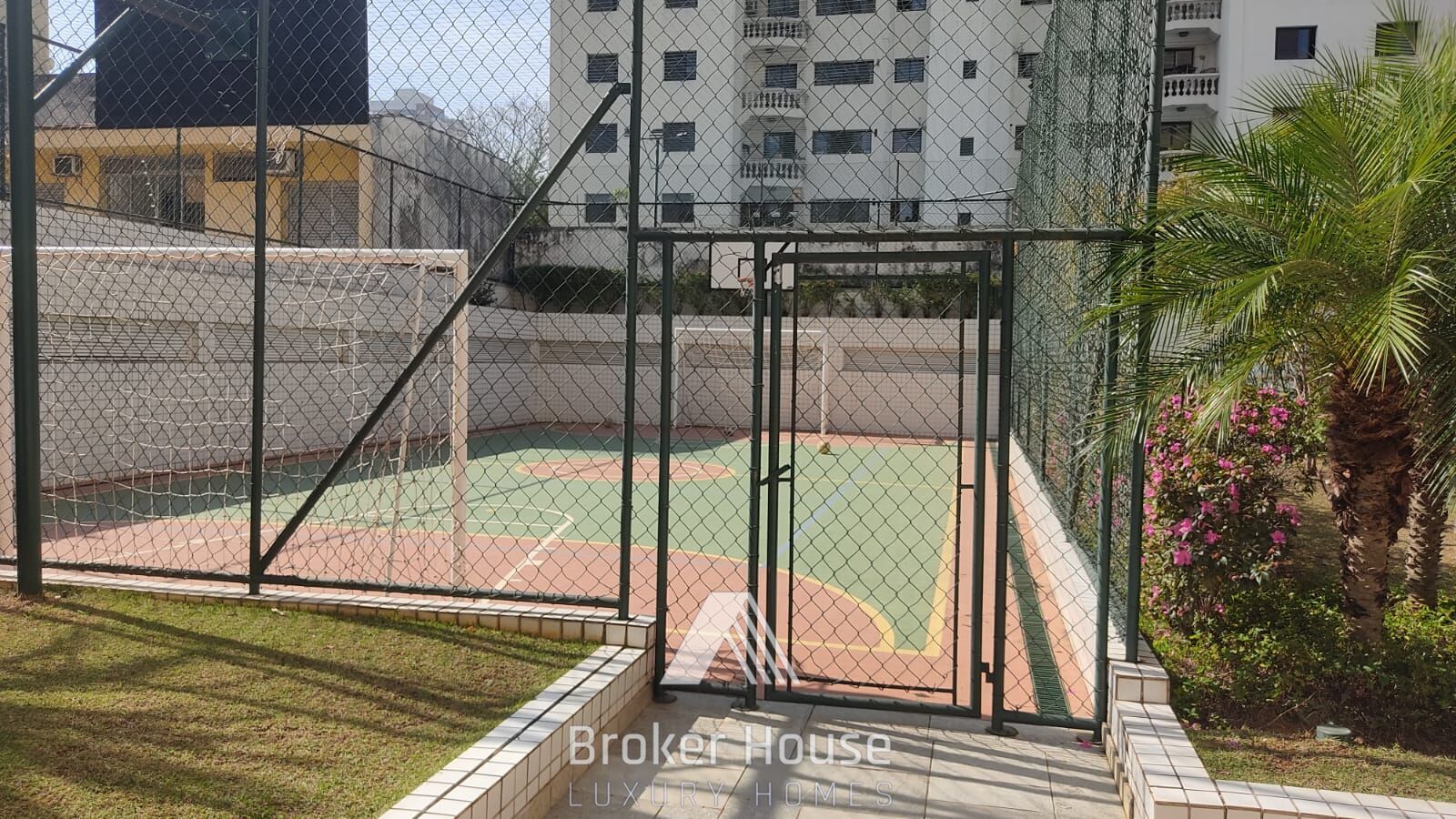 Apartamento à venda com 4 quartos, 205m² - Foto 48