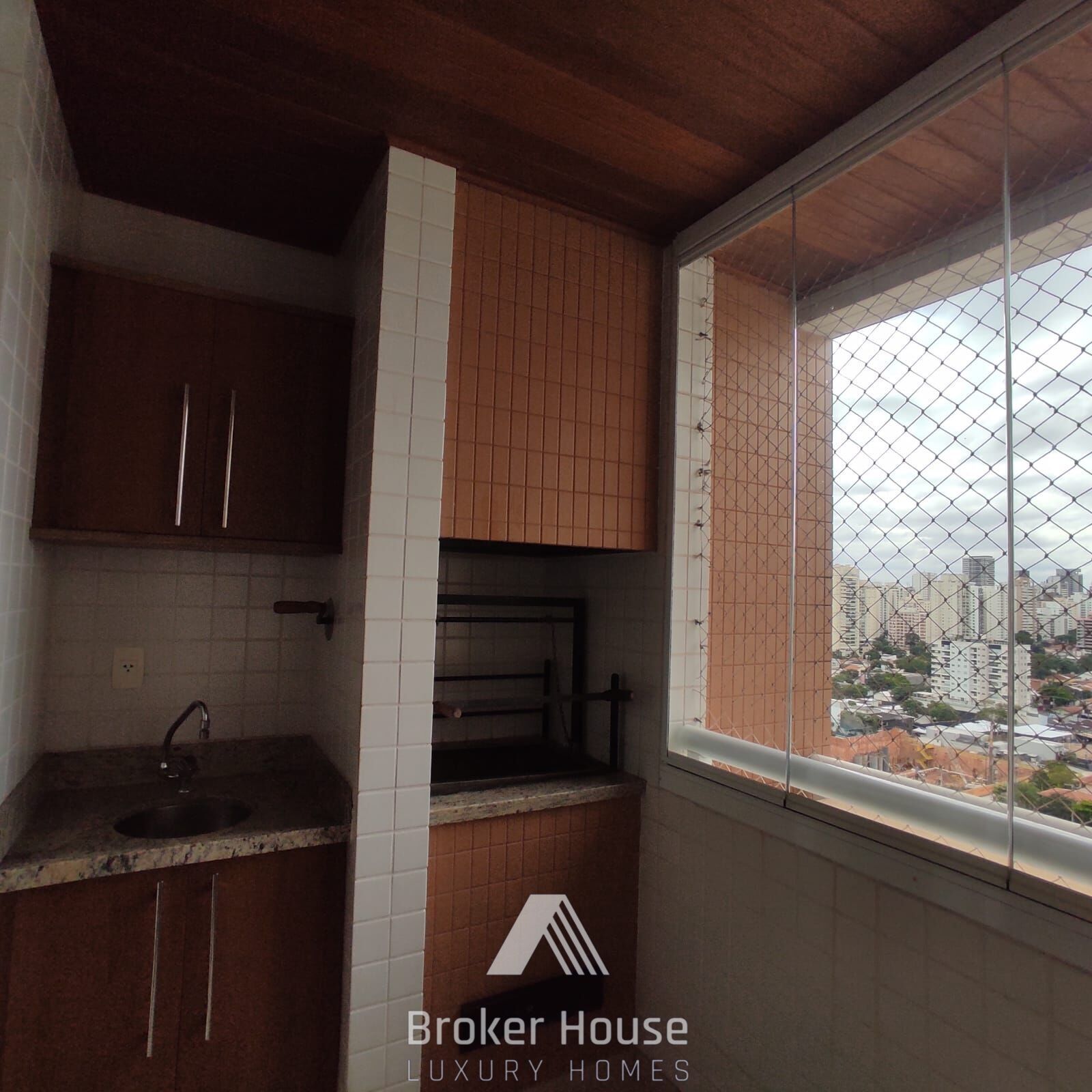 Apartamento à venda com 4 quartos, 205m² - Foto 13