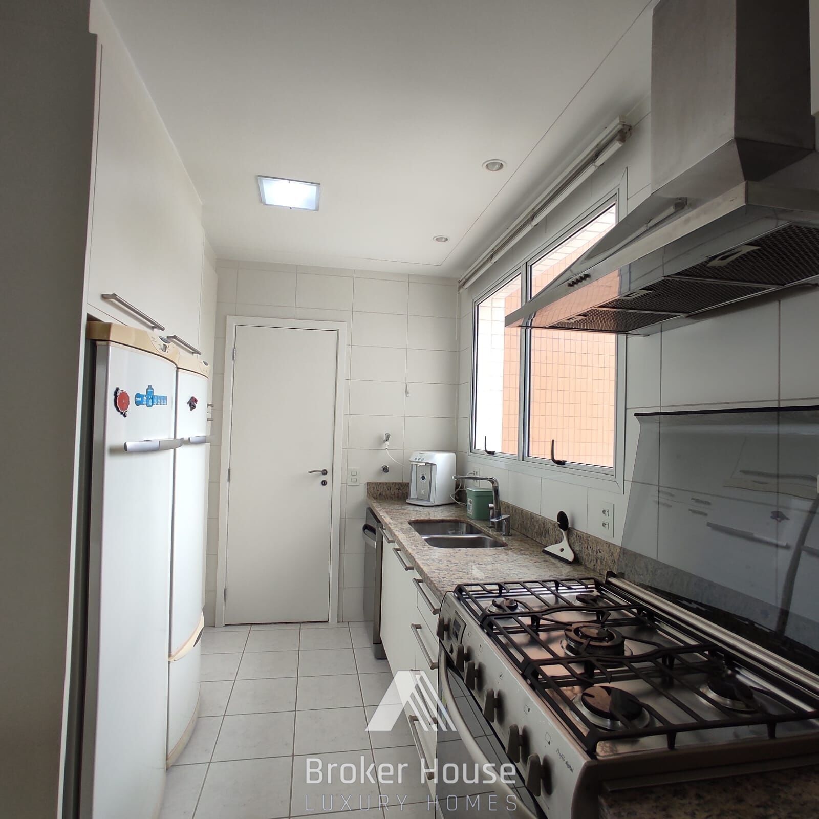 Apartamento à venda com 4 quartos, 205m² - Foto 38