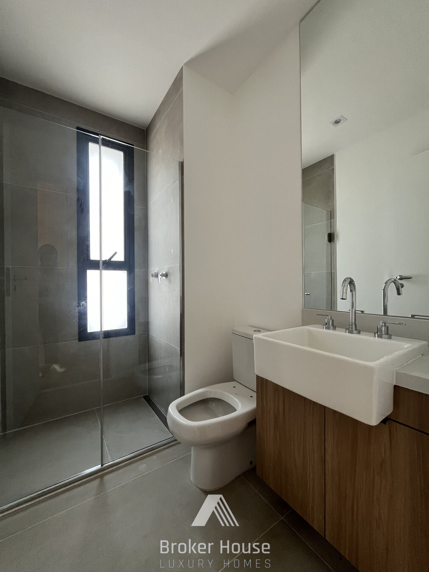 Apartamento à venda com 3 quartos, 105m² - Foto 18