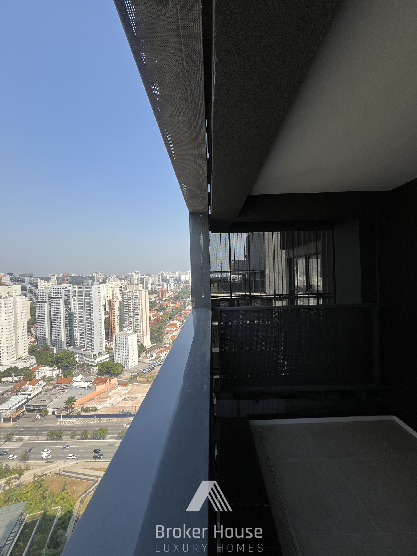 Apartamento à venda com 3 quartos, 105m² - Foto 7