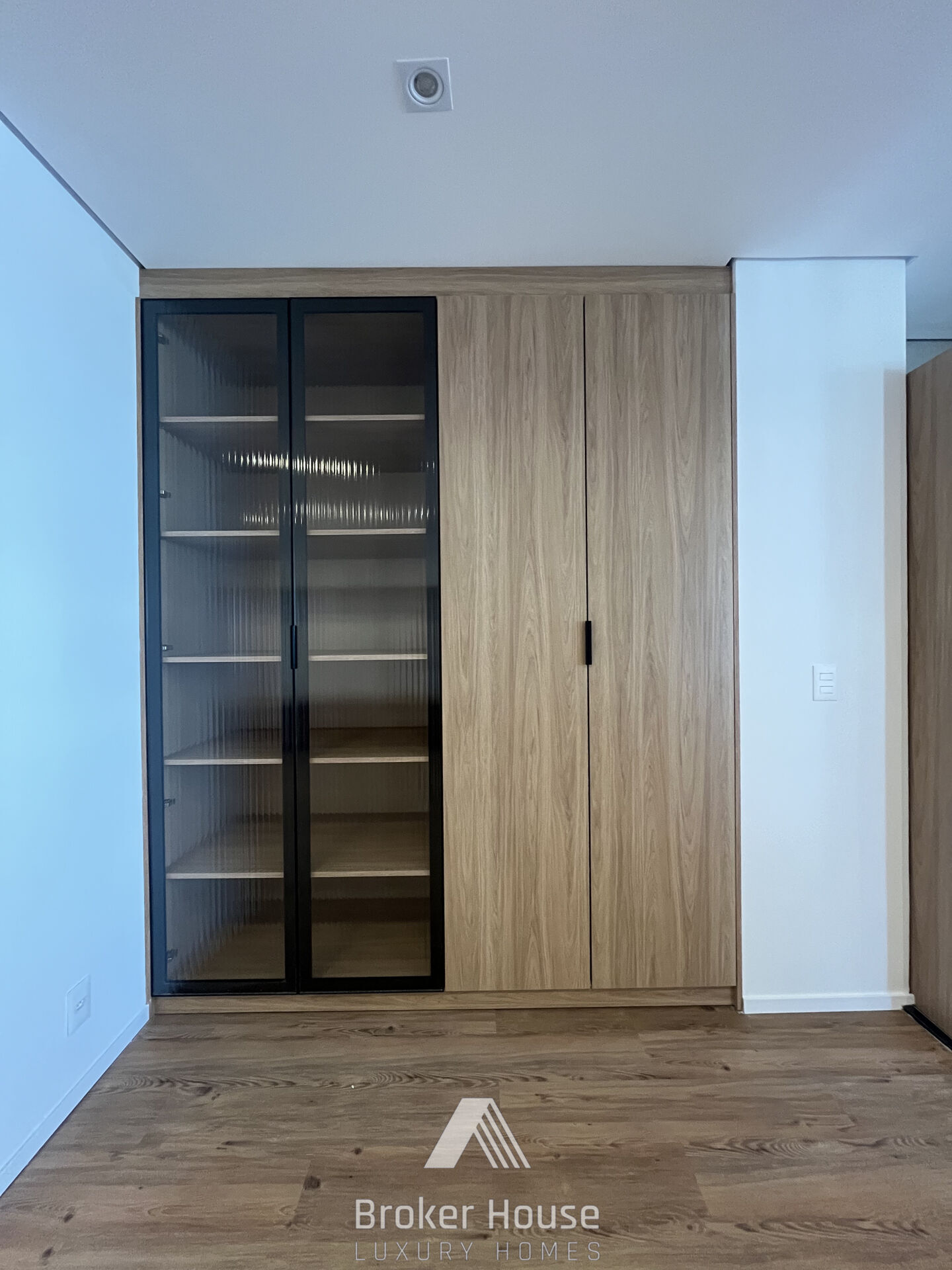 Apartamento à venda com 3 quartos, 105m² - Foto 13