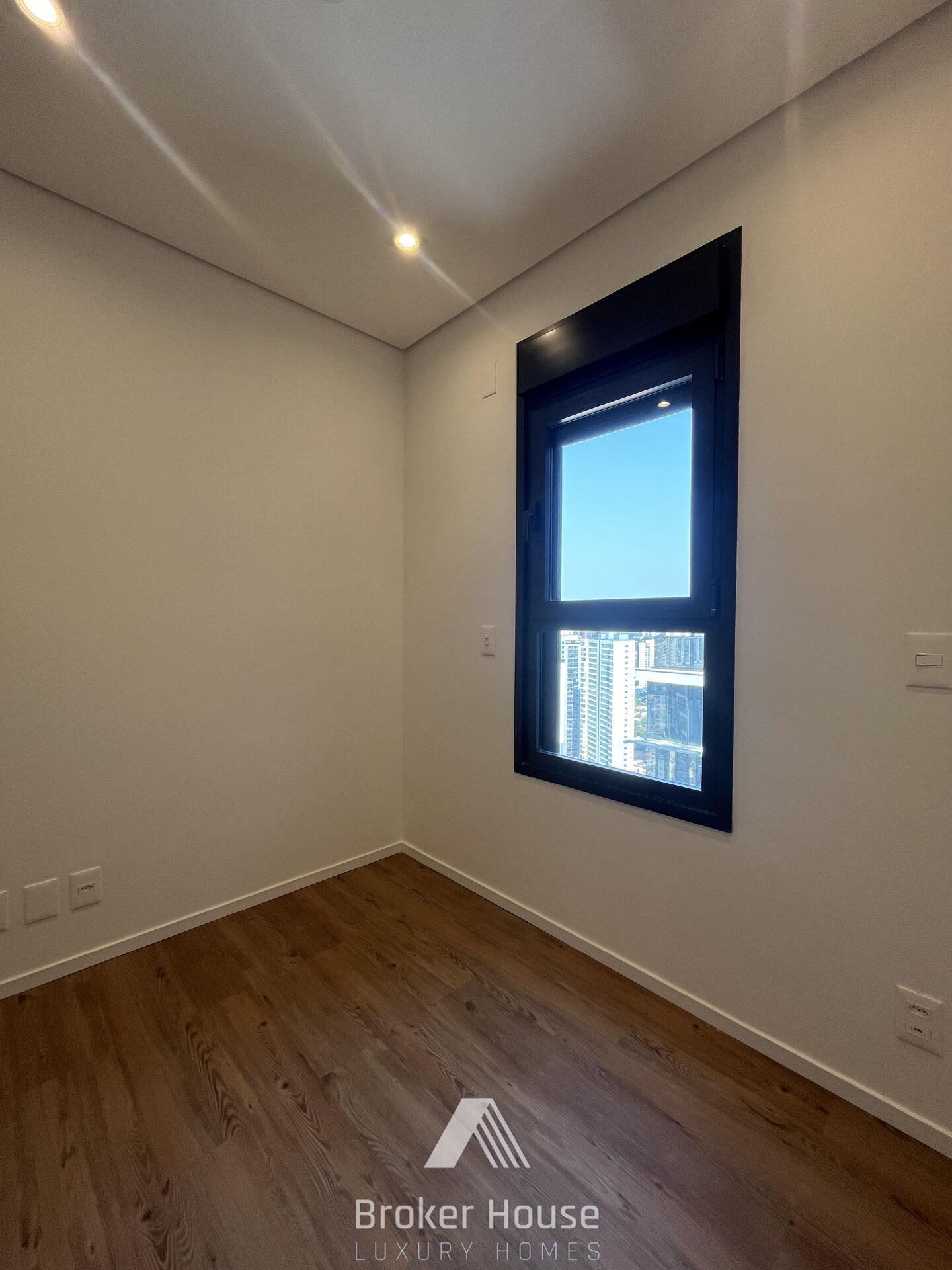 Apartamento à venda com 3 quartos, 105m² - Foto 23