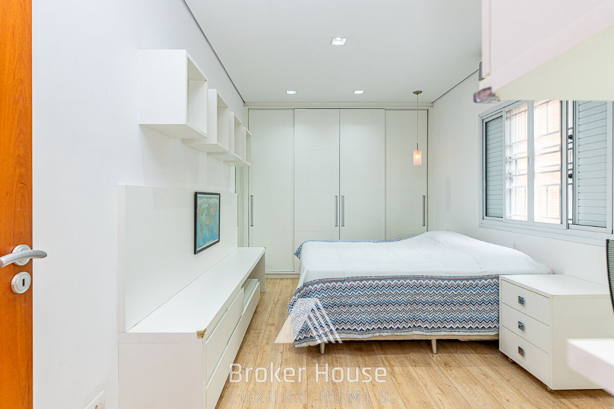 Casa, 4 quartos, 380 m² - Foto 32