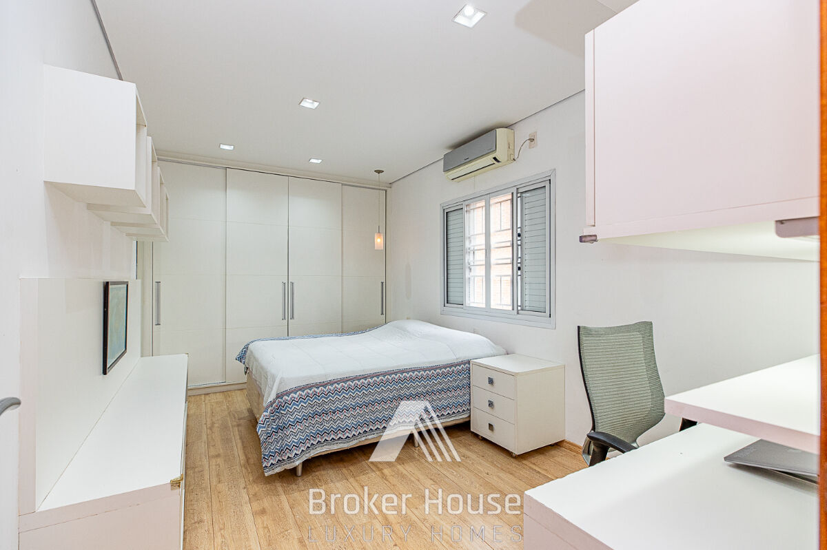 Casa, 4 quartos, 380 m² - Foto 31