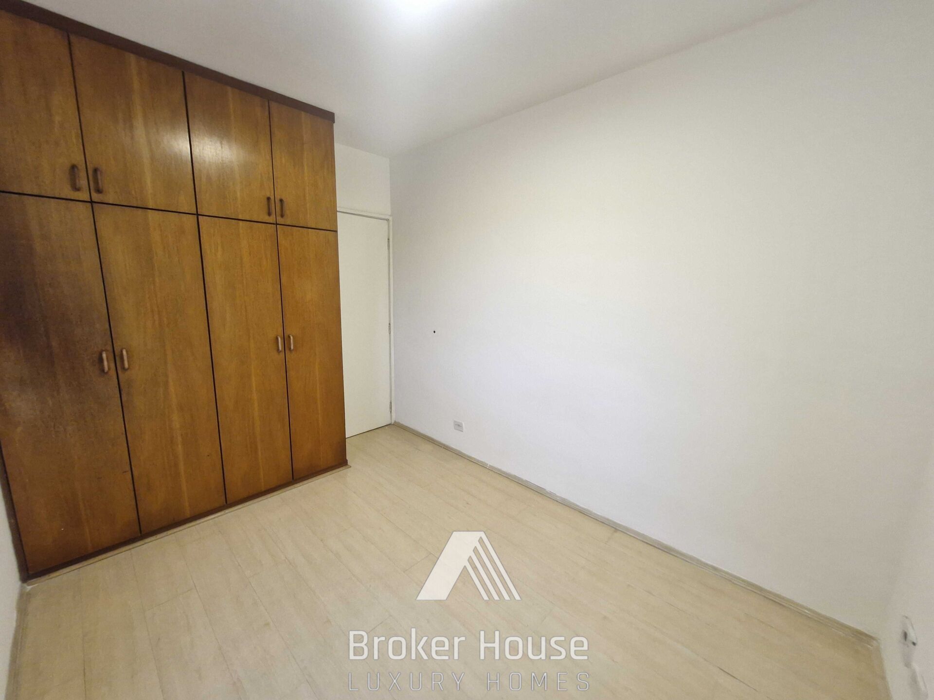 Apartamento à venda com 2 quartos, 60m² - Foto 17