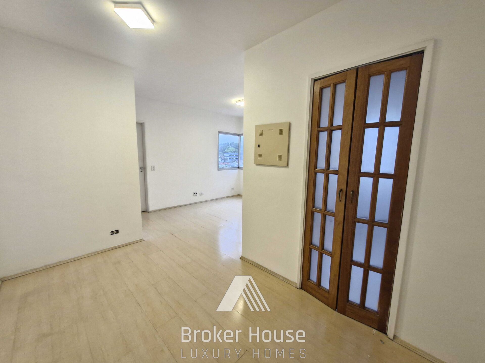 Apartamento à venda com 2 quartos, 60m² - Foto 21