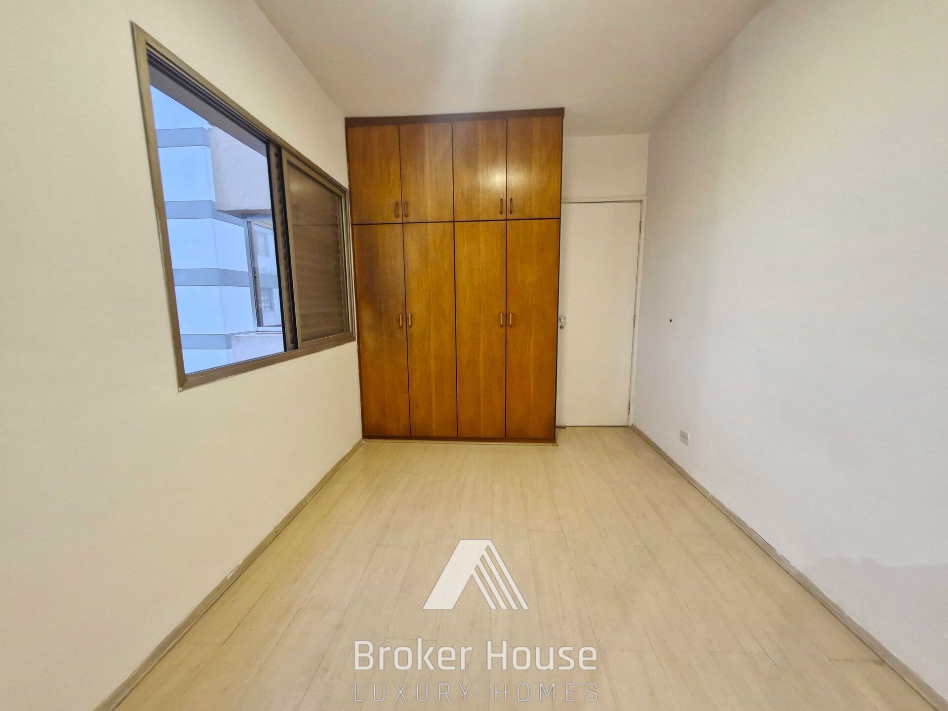 Apartamento à venda com 2 quartos, 60m² - Foto 18