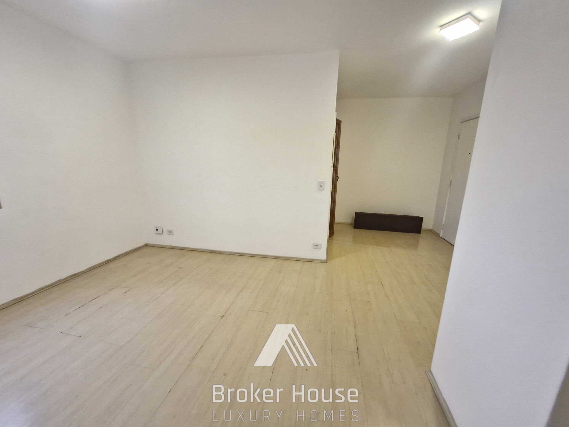 Apartamento à venda com 2 quartos, 60m² - Foto 5