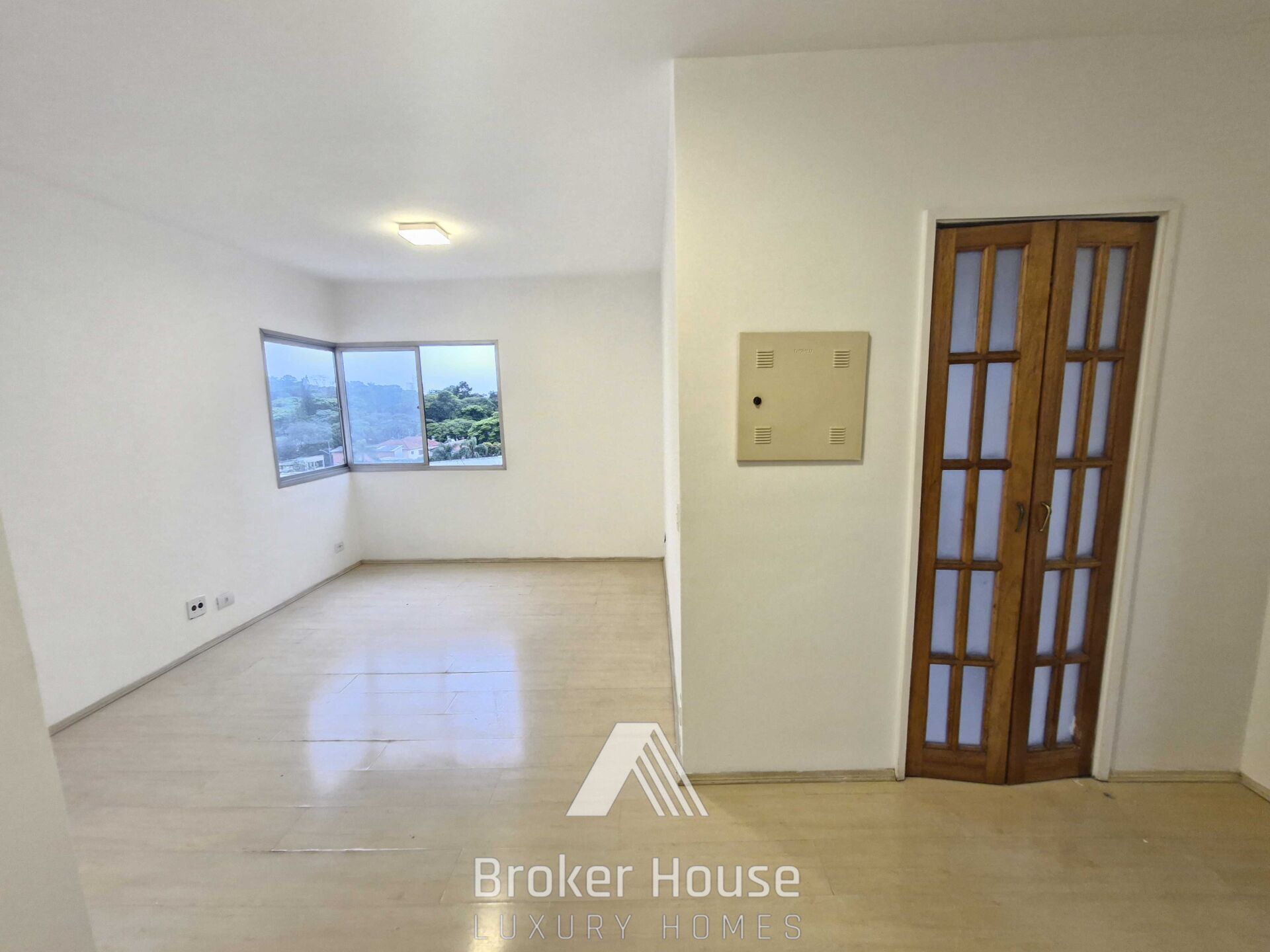 Apartamento à venda com 2 quartos, 60m² - Foto 8