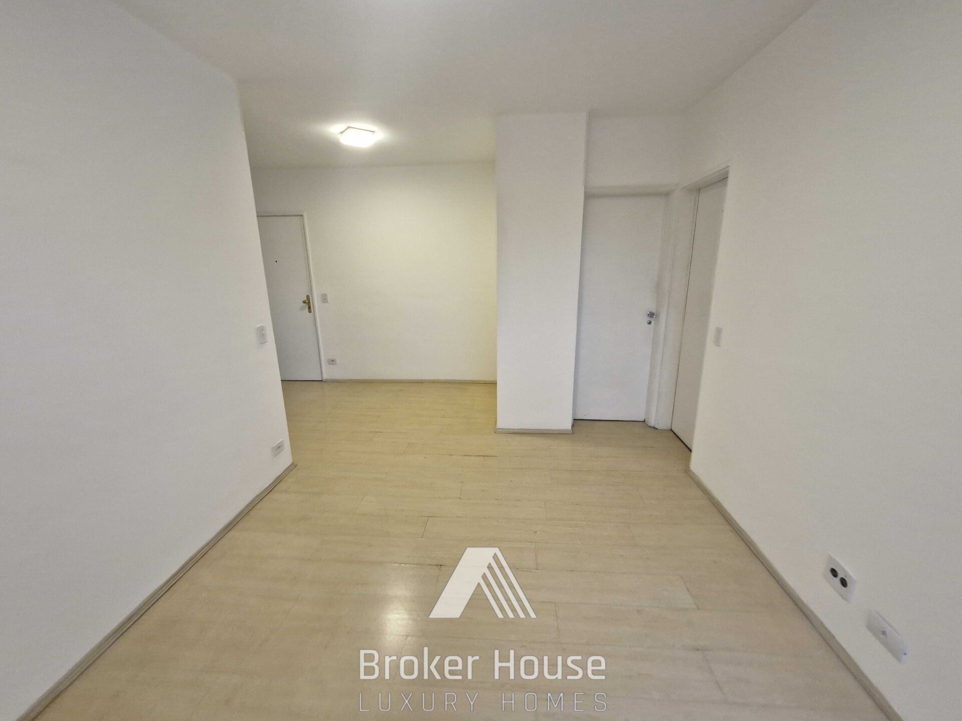 Apartamento à venda com 2 quartos, 60m² - Foto 4