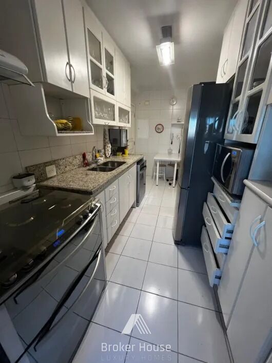 Apartamento à venda com 3 quartos, 117m² - Foto 19