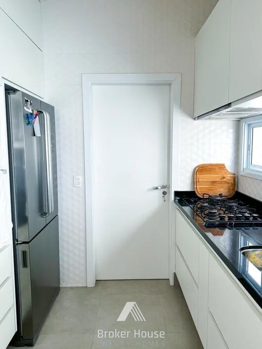 Apartamento à venda com 3 quartos, 154m² - Foto 21