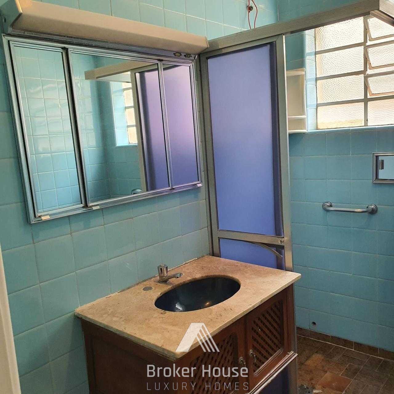 Casa à venda com 6 quartos, 306m² - Foto 22