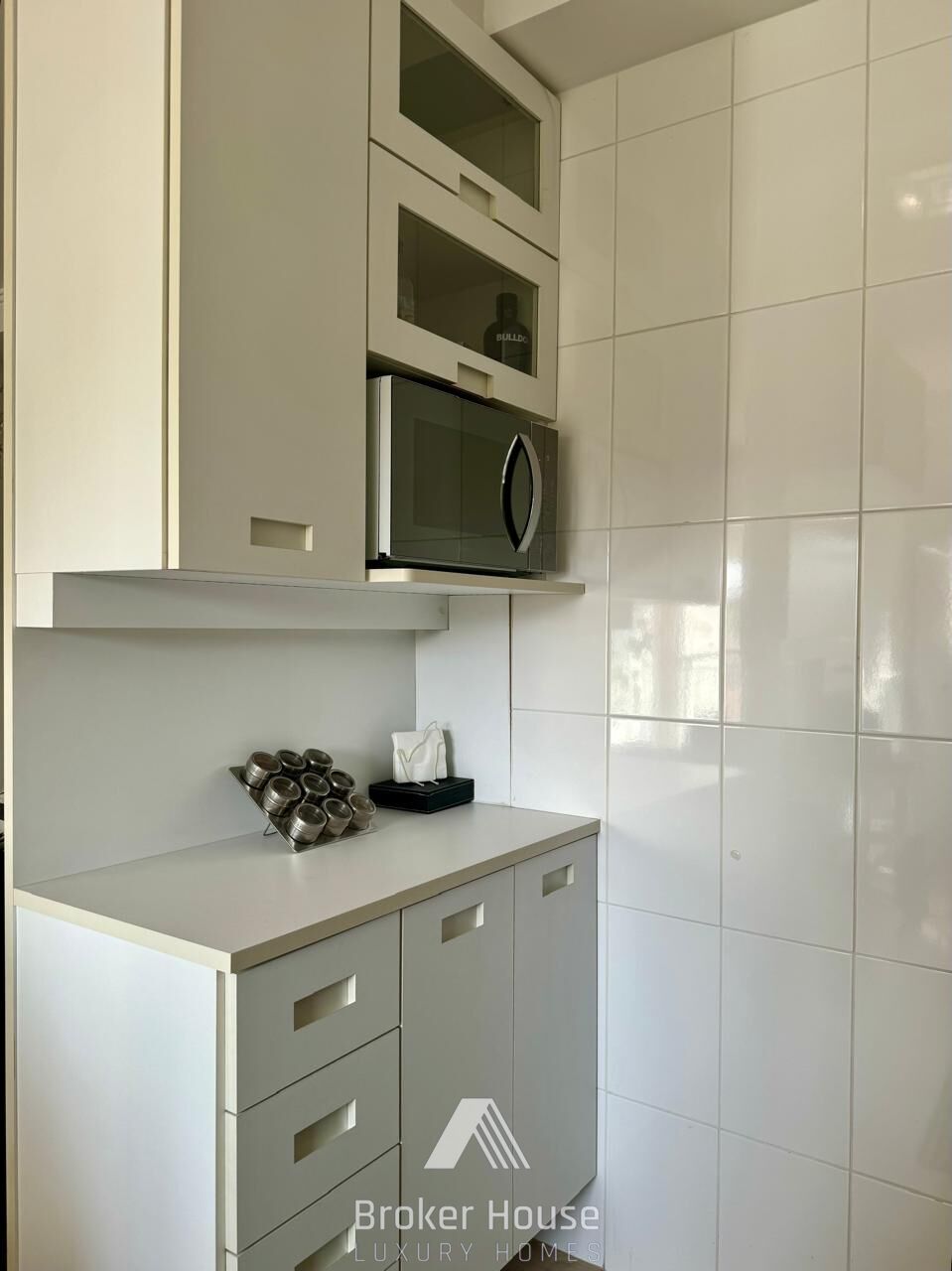 Apartamento para alugar com 2 quartos, 66m² - Foto 10