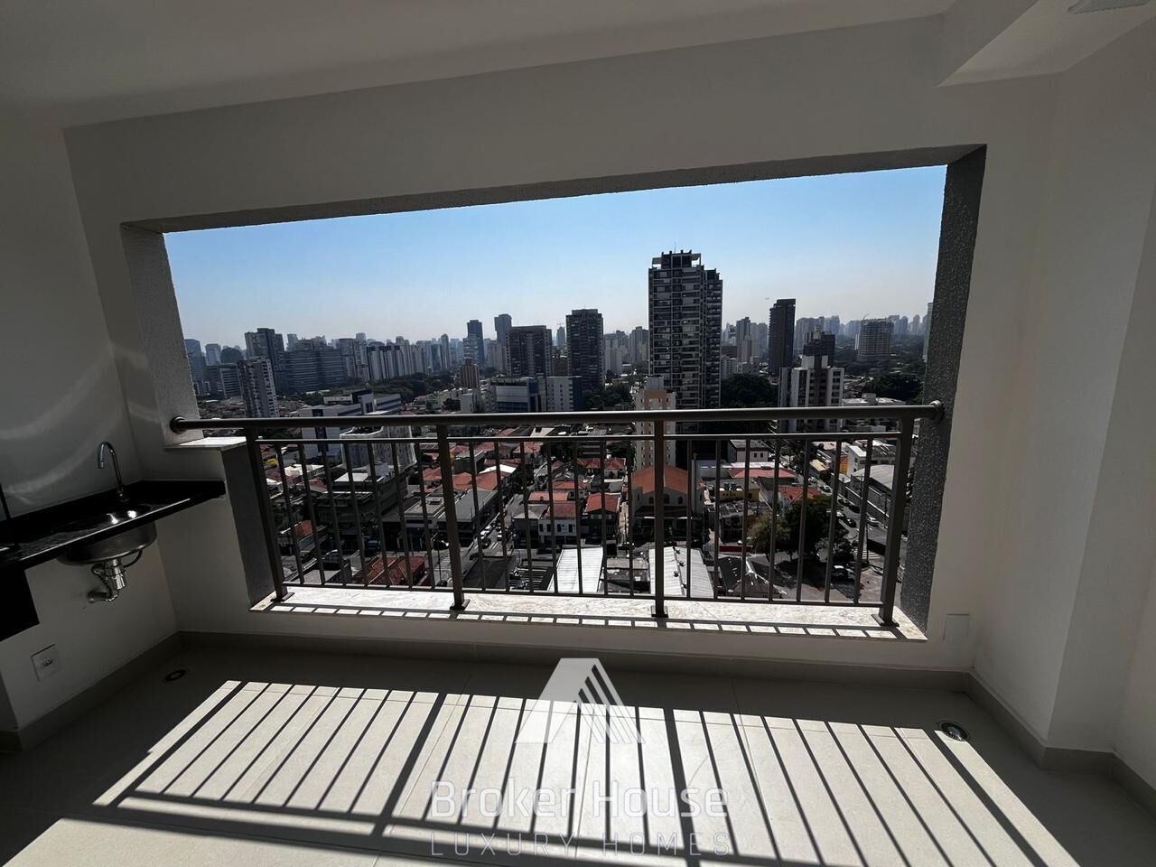 Apartamento à venda com 2 quartos, 58m² - Foto 1