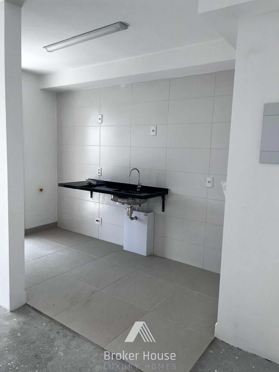 Apartamento à venda com 2 quartos, 58m² - Foto 6