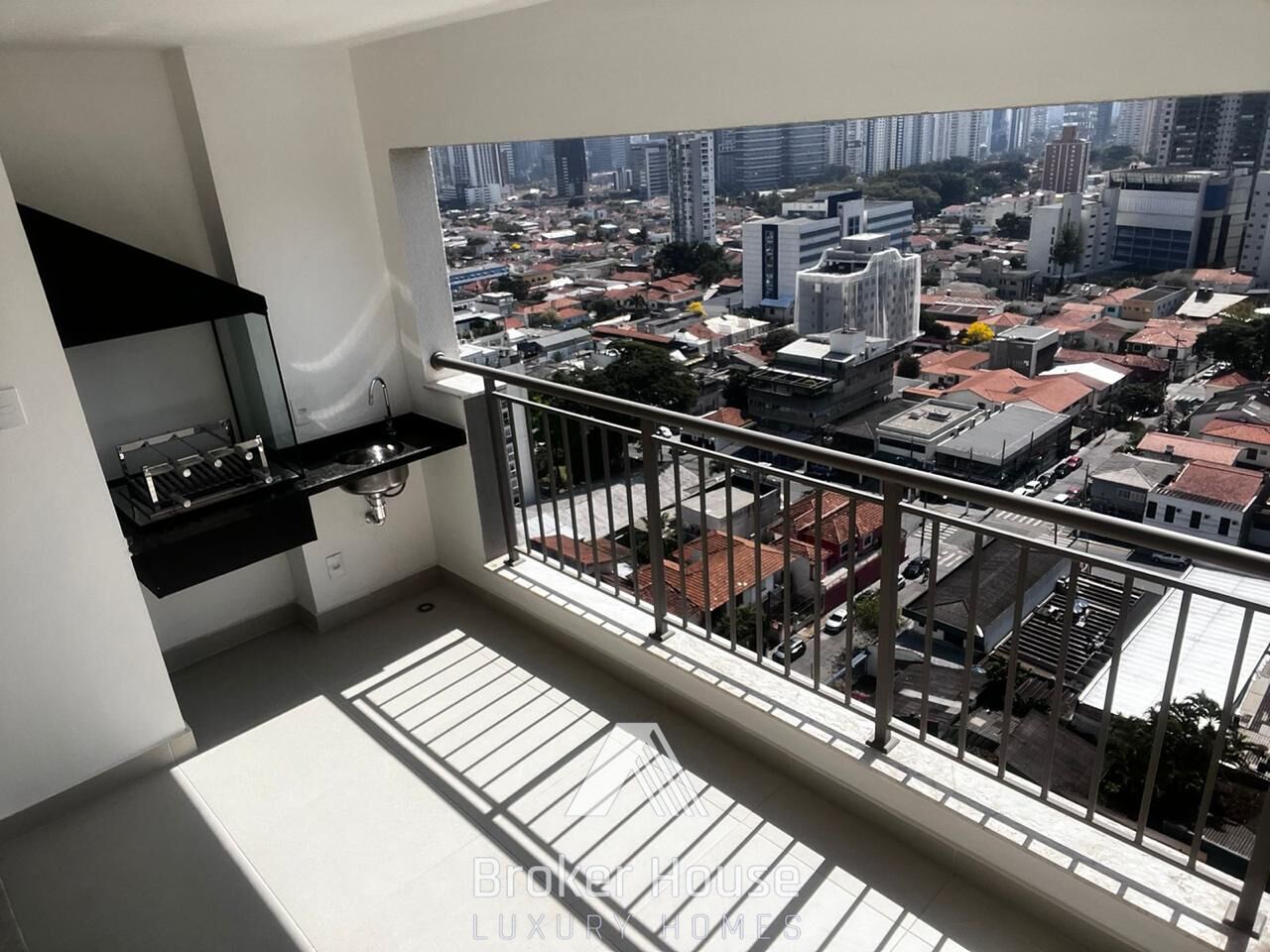 Apartamento à venda com 2 quartos, 58m² - Foto 2