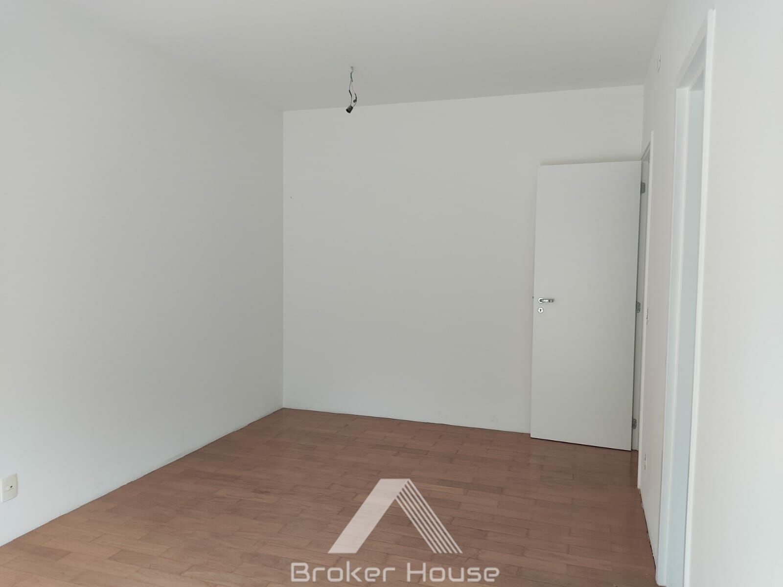 Apartamento à venda com 3 quartos, 180m² - Foto 15