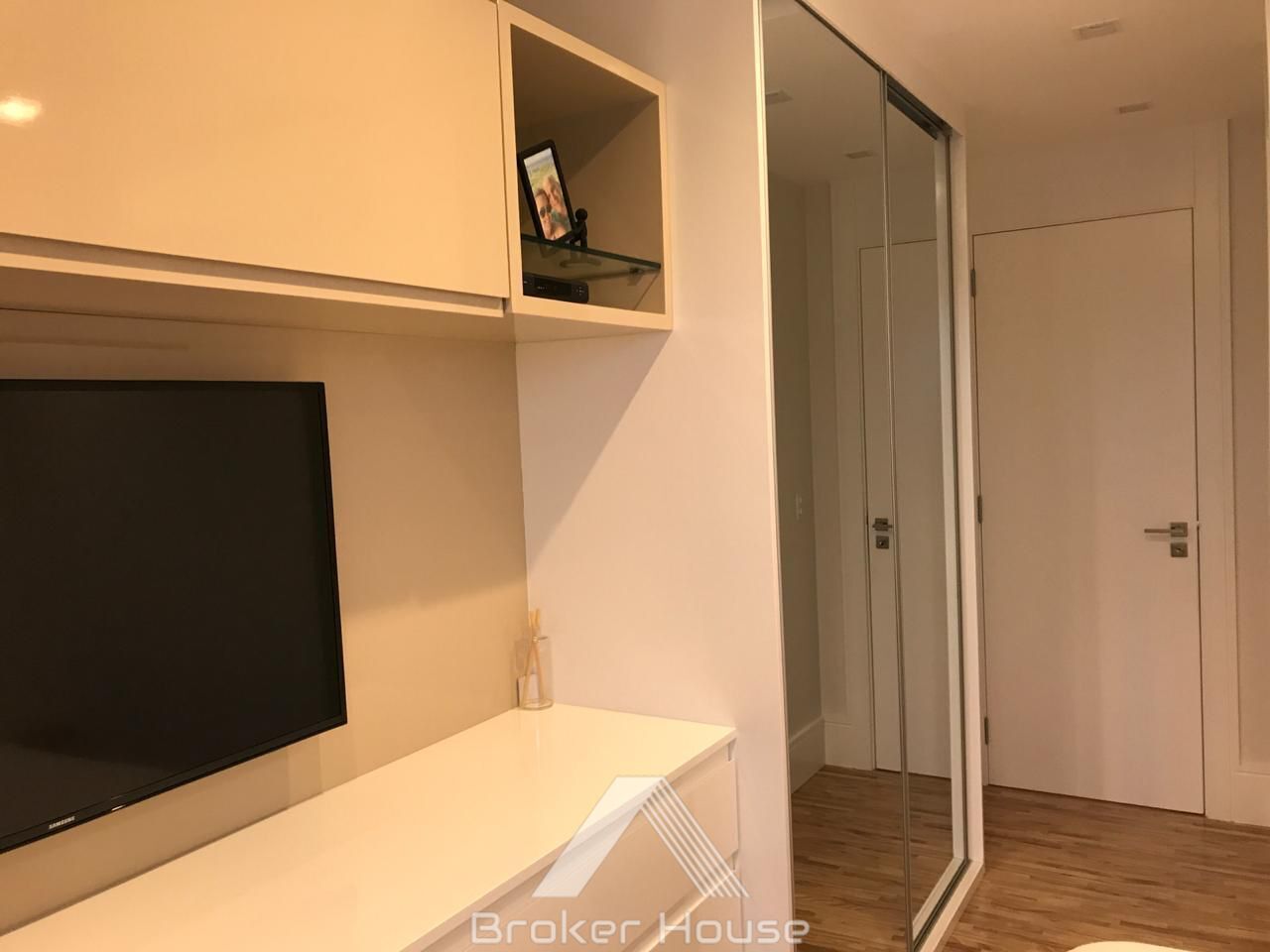 Apartamento à venda com 2 quartos, 69m² - Foto 14